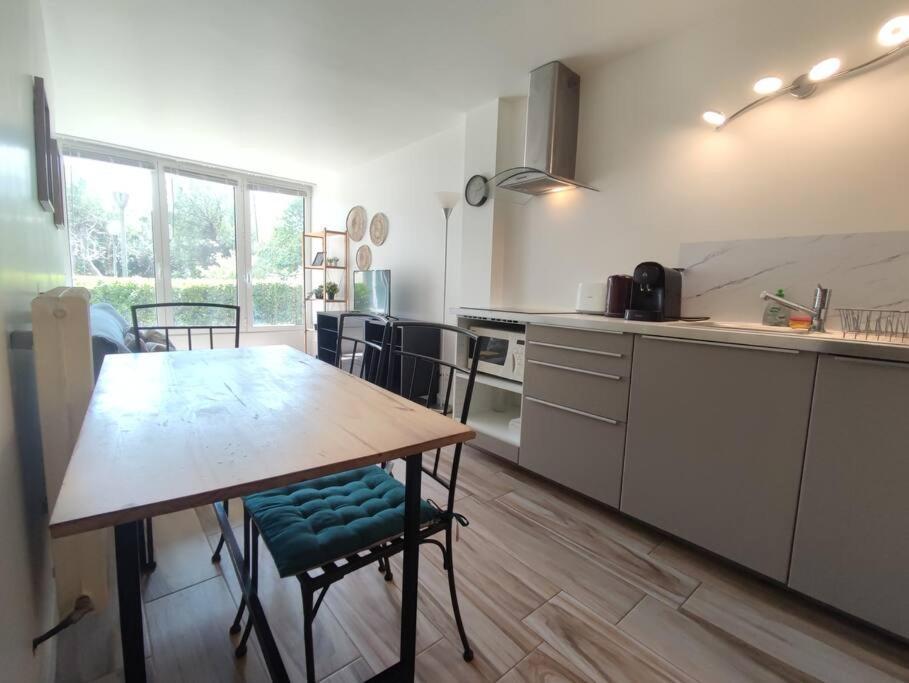 Apartment Le Cosy Du Sud - 1 Bedroom And Parking