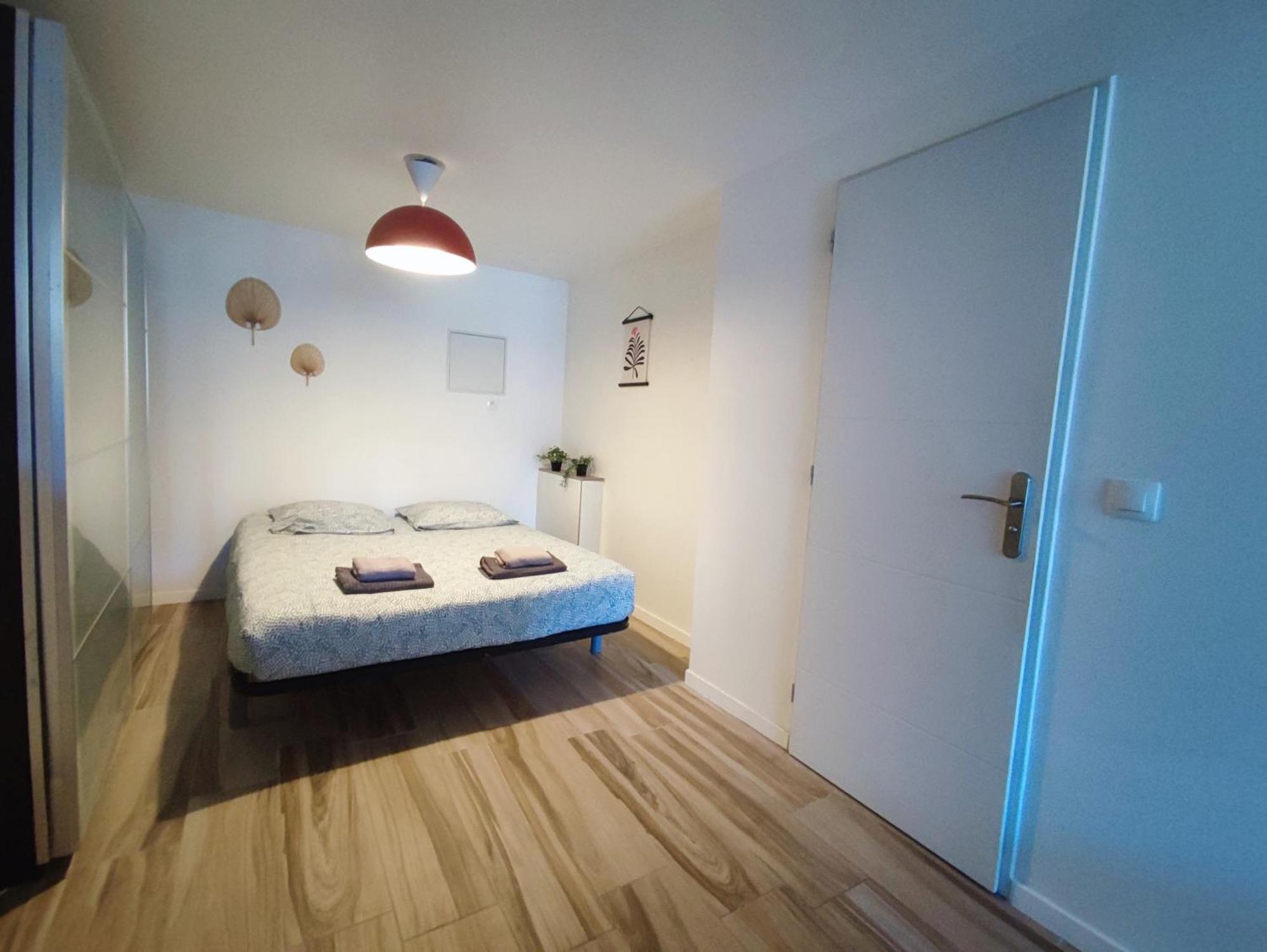 Le Cosy Du Sud - 1 Bedroom And Parking Apartment